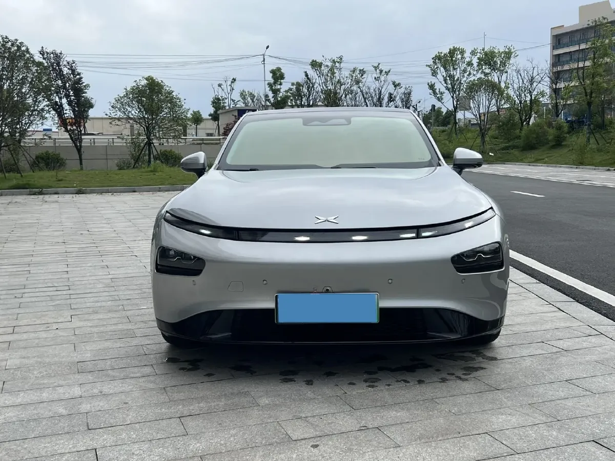 2020 DS 7 1.6T 215HP L4 8AT,autocango,china used car exporter,china ev exporter,chinese used car exporter,chinese used ev exporter