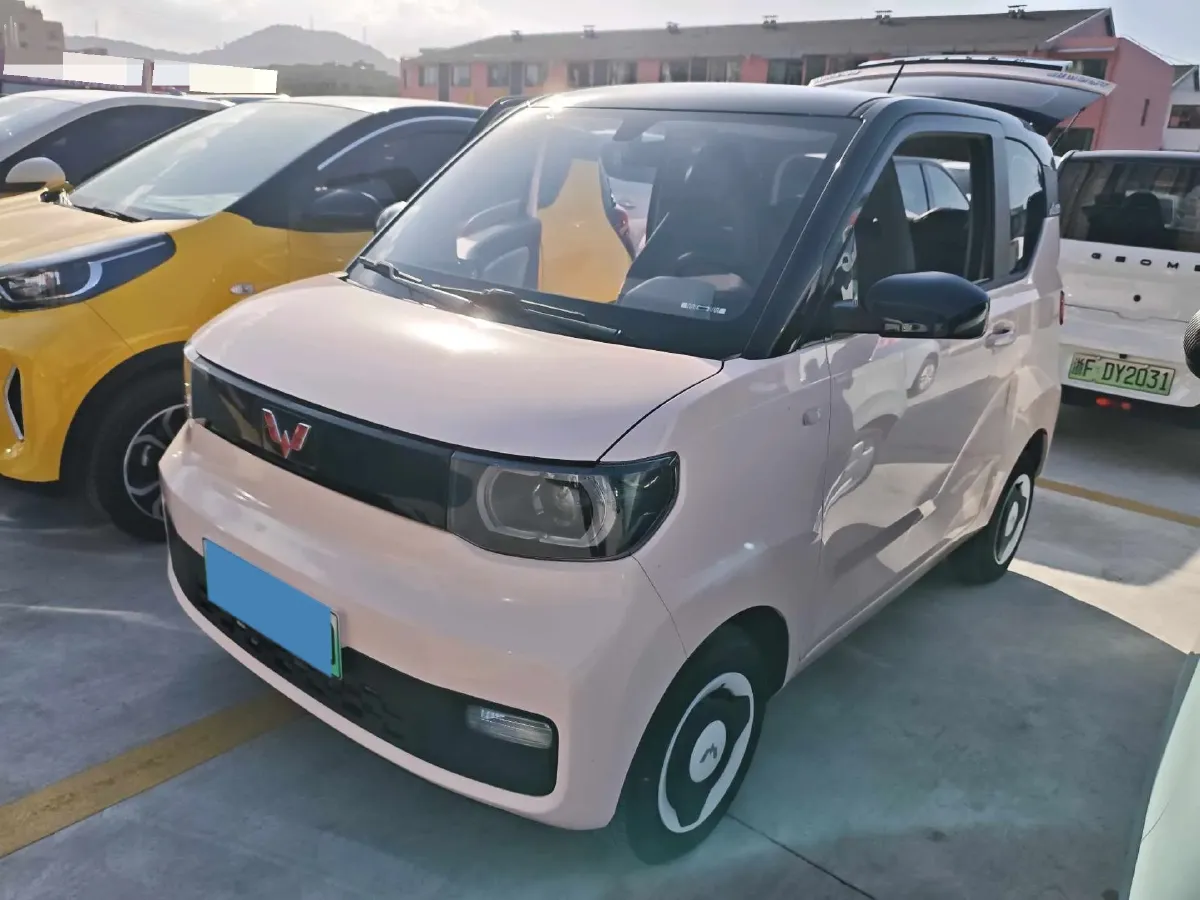 2021 WuLing HongGuang MINI EV BEV 9.3KWH,autocango,china used car exporter,china ev exporter,chinese used car exporter,chinese used ev exporter