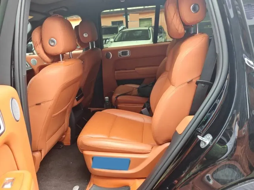 2023 Li L7 Range Extended 154HP REEV 40.9KWH,autocango,china used car exporter,china ev exporter,chinese used car exporter,chinese used ev exporter