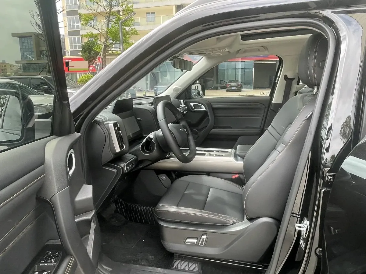 2024 Haval Dargo 1.5T 184HP L4 7DCT,autocango,china used car exporter,china ev exporter,chinese used car exporter,chinese used ev exporter