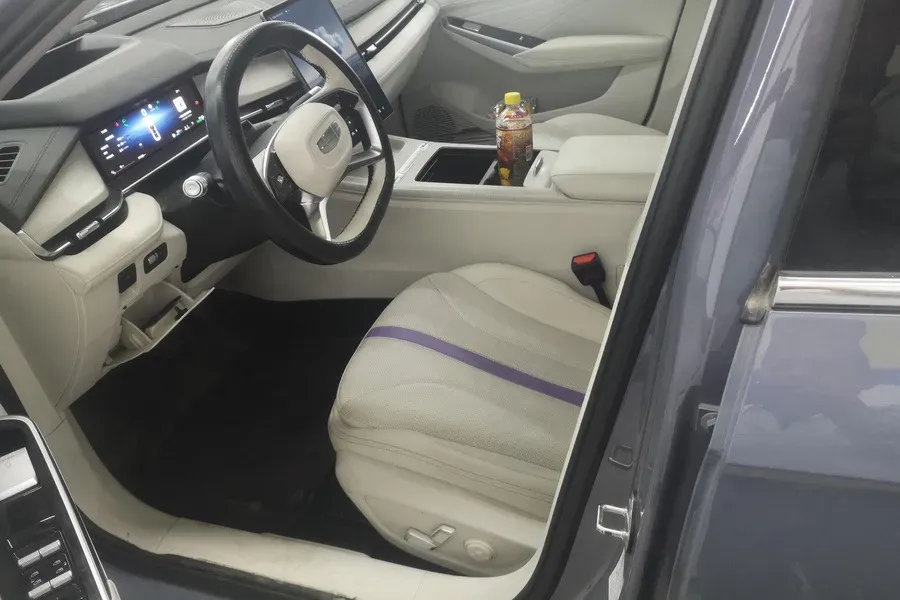 2024 Geely Preface 1.5T 163HP L4 3DHT Hybrid,autocango,china used car exporter,china ev exporter,chinese used car exporter,chinese used ev exporter