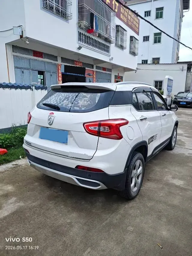 2017 BaoJun 510 1.5L 112HP L4 6MT,autocango,china used car exporter,china ev exporter,chinese used car exporter,chinese used ev exporter