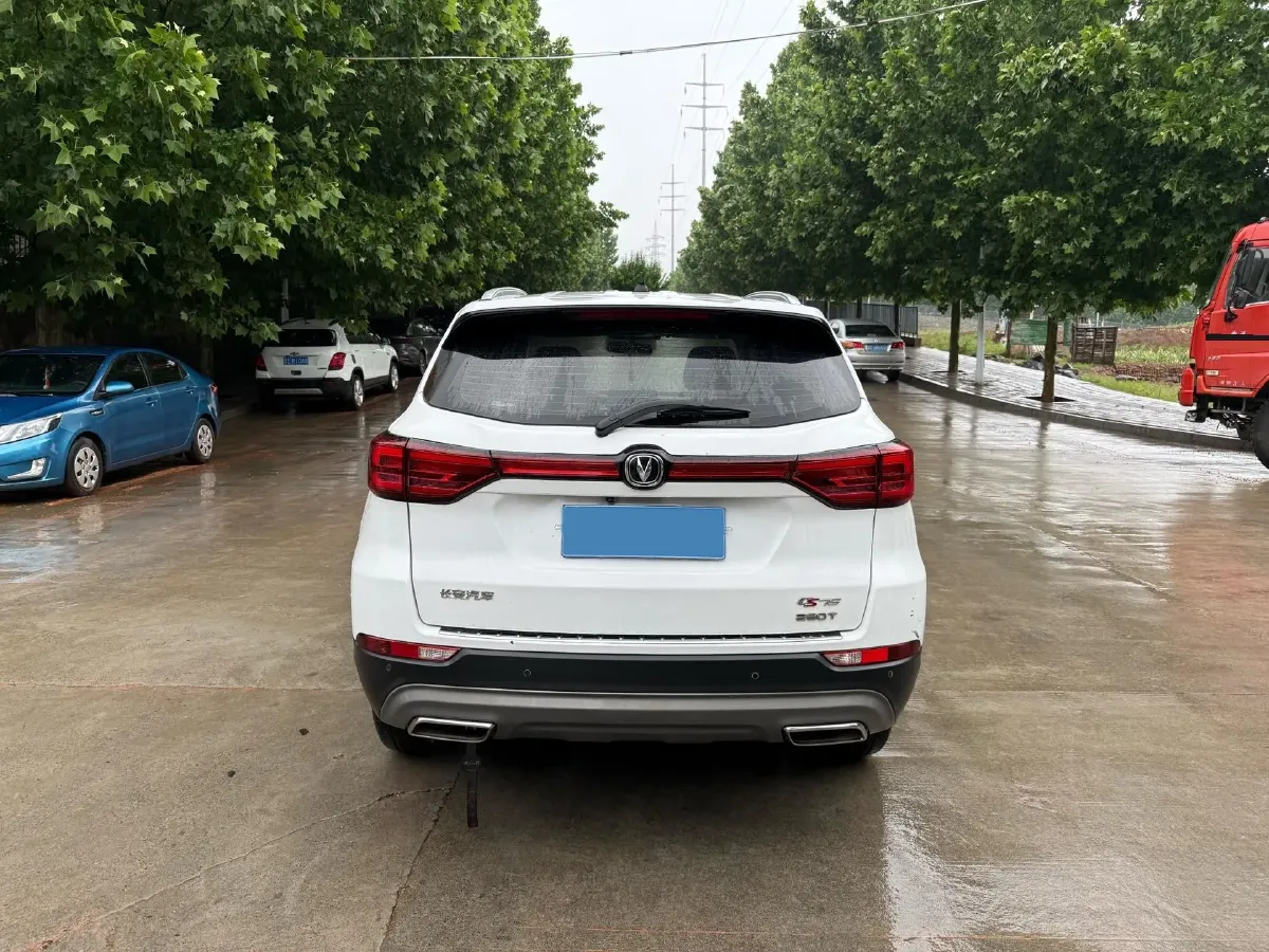 2020 ChangAn CS75 1.5T 178HP L4 7DCT,autocango,china used car exporter,china ev exporter,chinese used car exporter,chinese used ev exporter