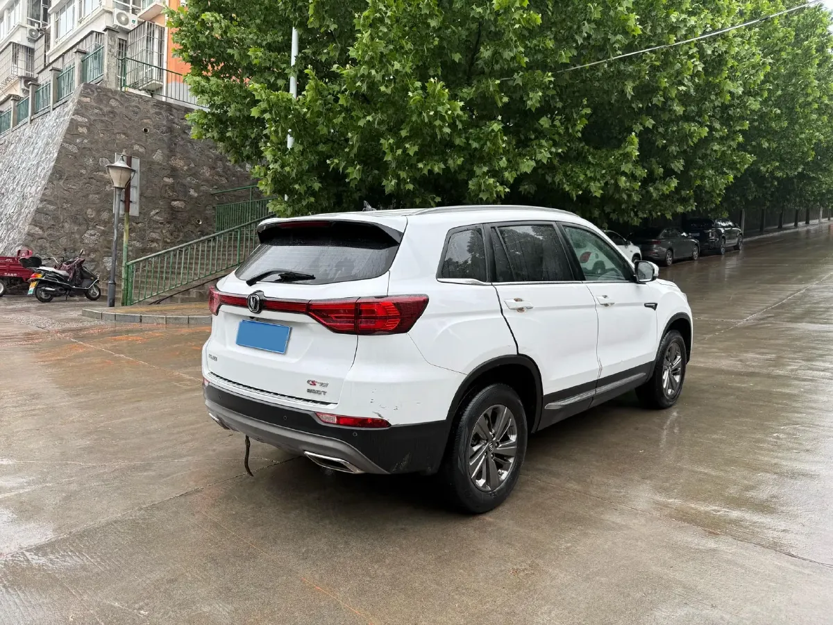2020 ChangAn CS75 1.5T 178HP L4 7DCT,autocango,china used car exporter,china ev exporter,chinese used car exporter,chinese used ev exporter