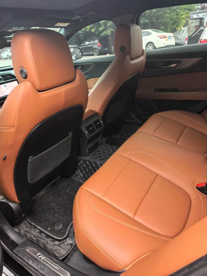 2023 Jaguar XEL 2.0T 250HP L4 8AT,autocango,china used car exporter,china ev exporter,chinese used car exporter,chinese used ev exporter