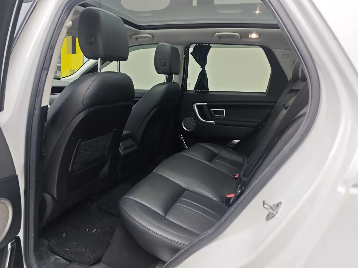 2019 Land Rover Discovery Sport 2.0T 241HP L4 9AT,autocango,china used car exporter,china ev exporter,chinese used car exporter,chinese used ev exporter
