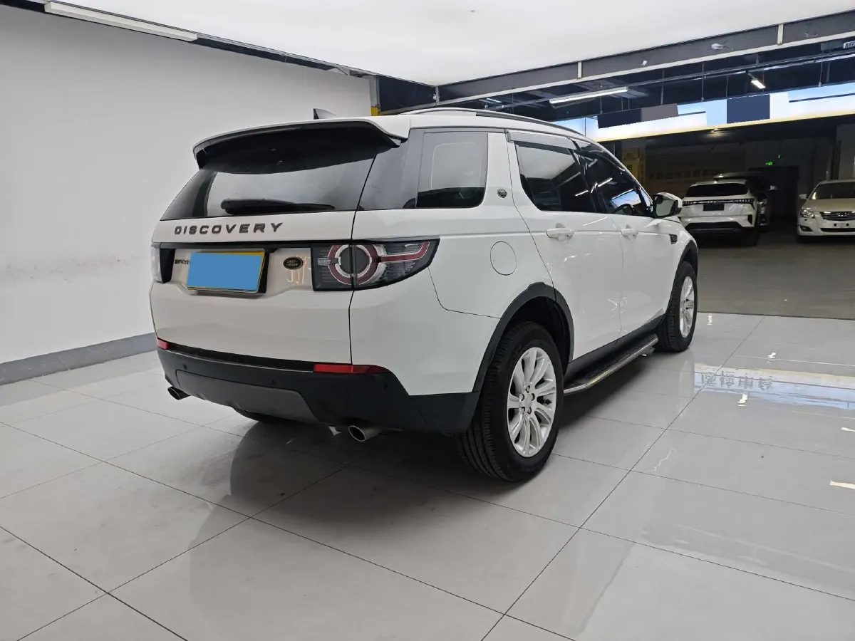 2019 Land Rover Discovery Sport 2.0T 241HP L4 9AT,autocango,china used car exporter,china ev exporter,chinese used car exporter,chinese used ev exporter