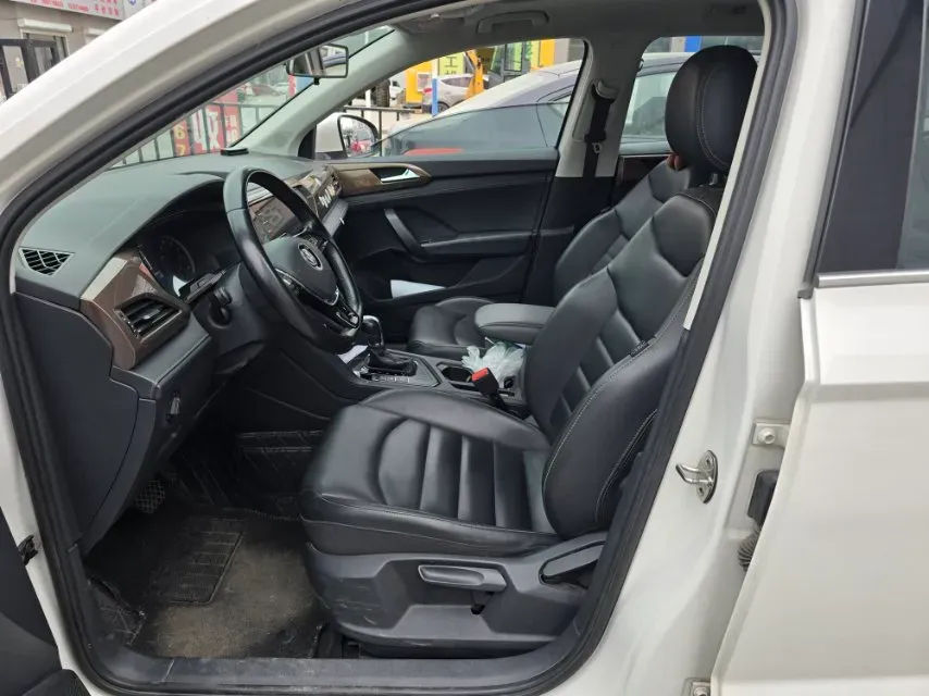 2020 MAXUS G20 2.0T 224HP L4 8AT,autocango,china used car exporter,china ev exporter,chinese used car exporter,chinese used ev exporter