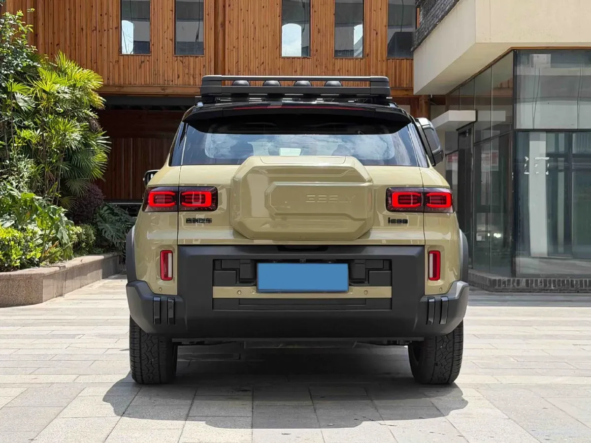 2025 Geely Cowboy 1.5T 181HP L4 7DCT,autocango,china used car exporter,china ev exporter,chinese used car exporter,chinese used ev exporter