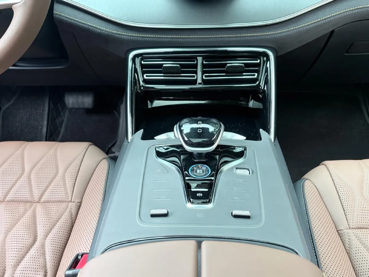 2023 BYD Tang 1.5T 139HP L4 E-CVT PHEV 21.504KWH,autocango,china used car exporter,china ev exporter,chinese used car exporter,chinese used ev exporter