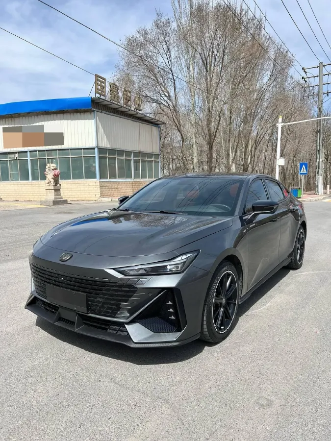 2022 ChangAn UNI-V 1.5T 188HP L4 7DCT,autocango,china used car exporter,china ev exporter,chinese used car exporter,chinese used ev exporter