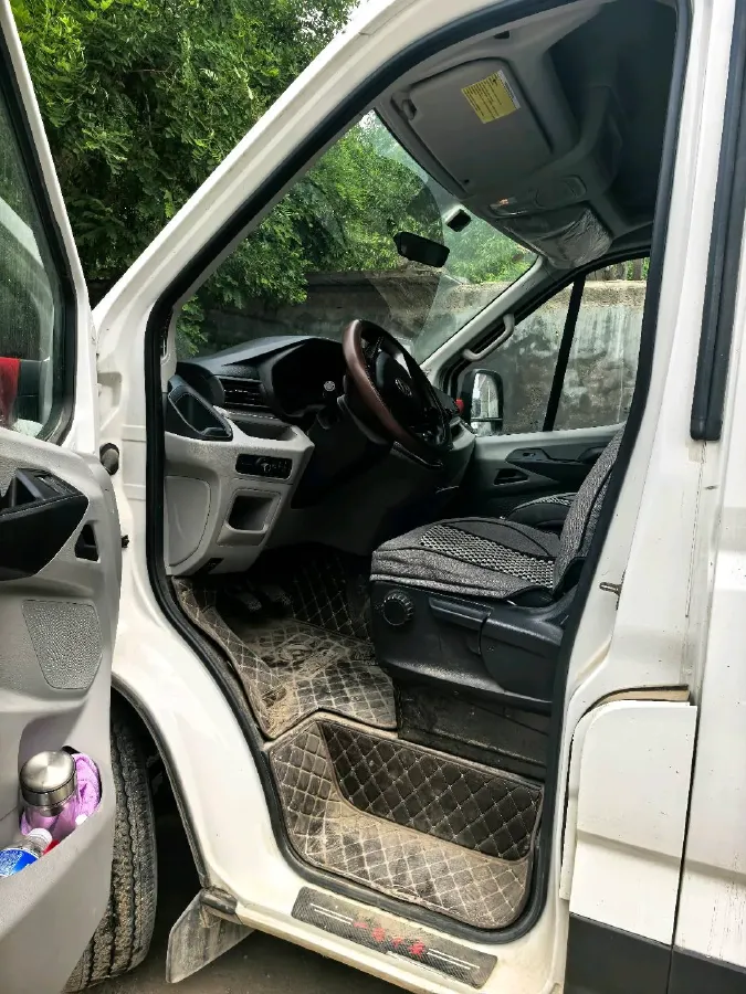 2019 MAXUS XinTu V90 2.0T 148HP L4 6MT,autocango,china used car exporter,china ev exporter,chinese used car exporter,chinese used ev exporter