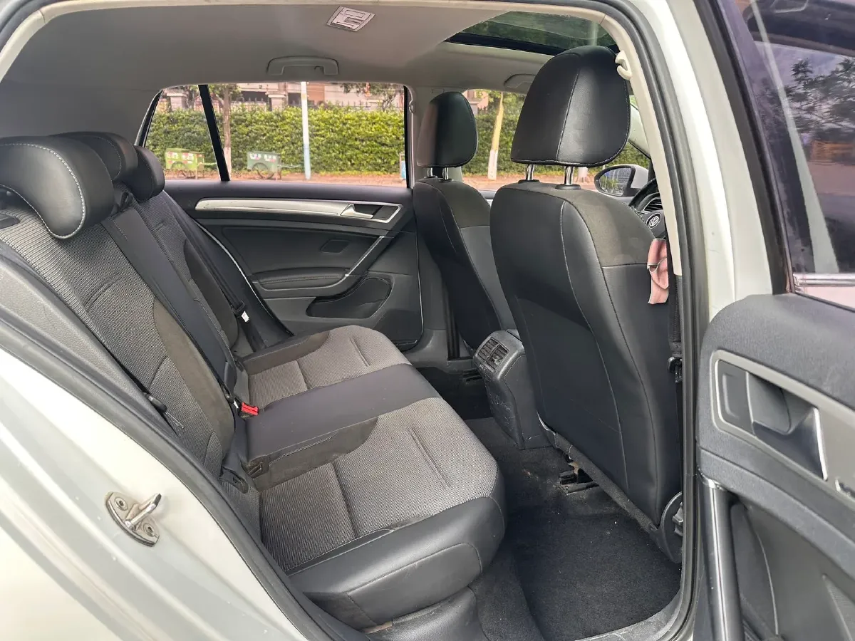 2018 Volkswagen Golf 1.4T 131HP L4 7DCT,autocango,china used car exporter,china ev exporter,chinese used car exporter,chinese used ev exporter