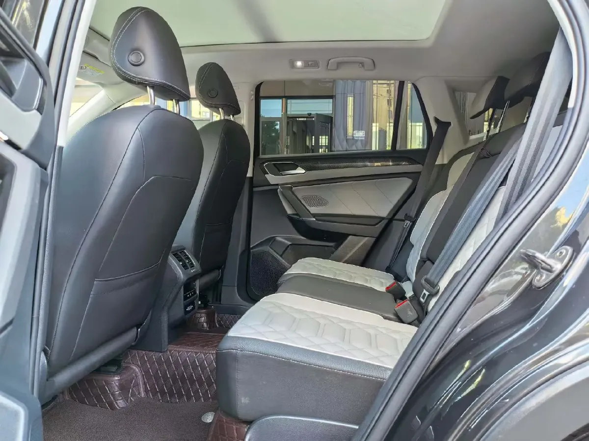 2023 Volkswagen Tayron 2.0T 186HP L4 7DCT,autocango,china used car exporter,china ev exporter,chinese used car exporter,chinese used ev exporter