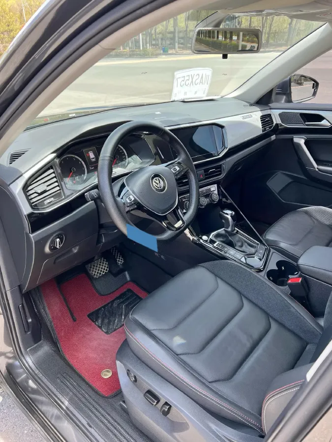 2019 Jeep Cherokee 2.0T 234HP L4 9AT,autocango,china used car exporter,china ev exporter,chinese used car exporter,chinese used ev exporter