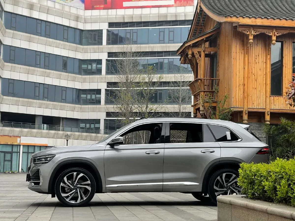 2024 Geely Monjaro 2.0T 238HP L4 8AT,autocango,china used car exporter,china ev exporter,chinese used car exporter,chinese used ev exporter