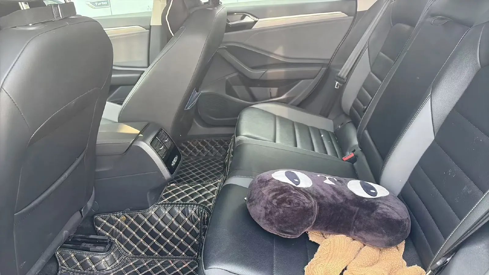 2019 Volkswagen Tharu 1.4T 150HP L4 7DCT,autocango,china used car exporter,china ev exporter,chinese used car exporter,chinese used ev exporter
