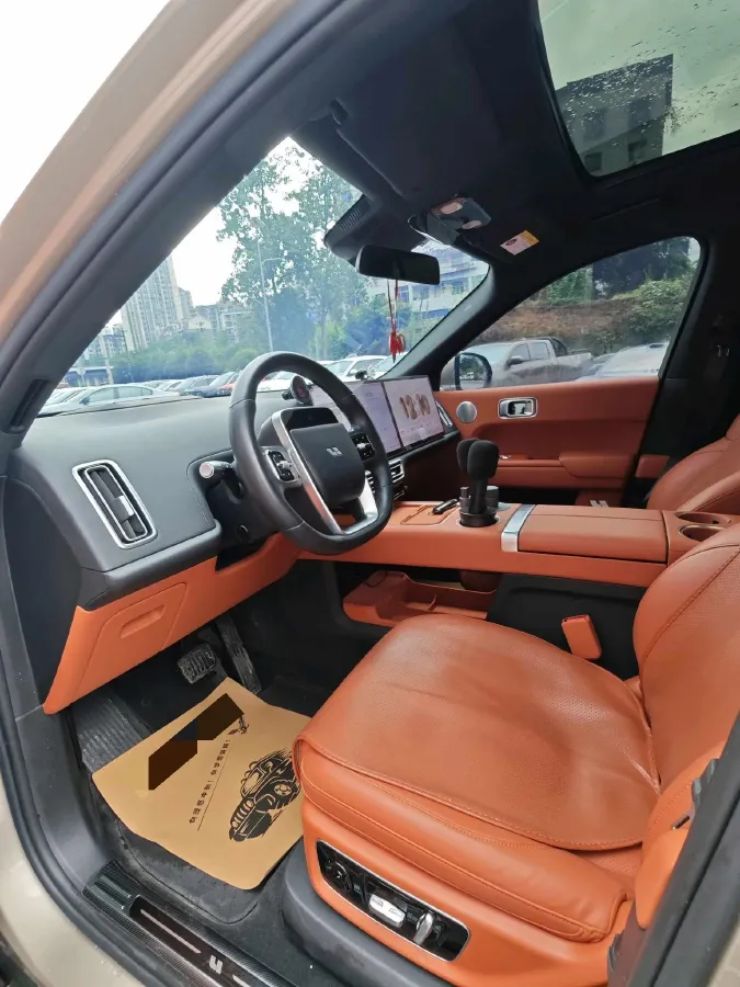 2023 Li L8 Range Extended 154HP REEV 40.9KWH,autocango,china used car exporter,china ev exporter,chinese used car exporter,chinese used ev exporter