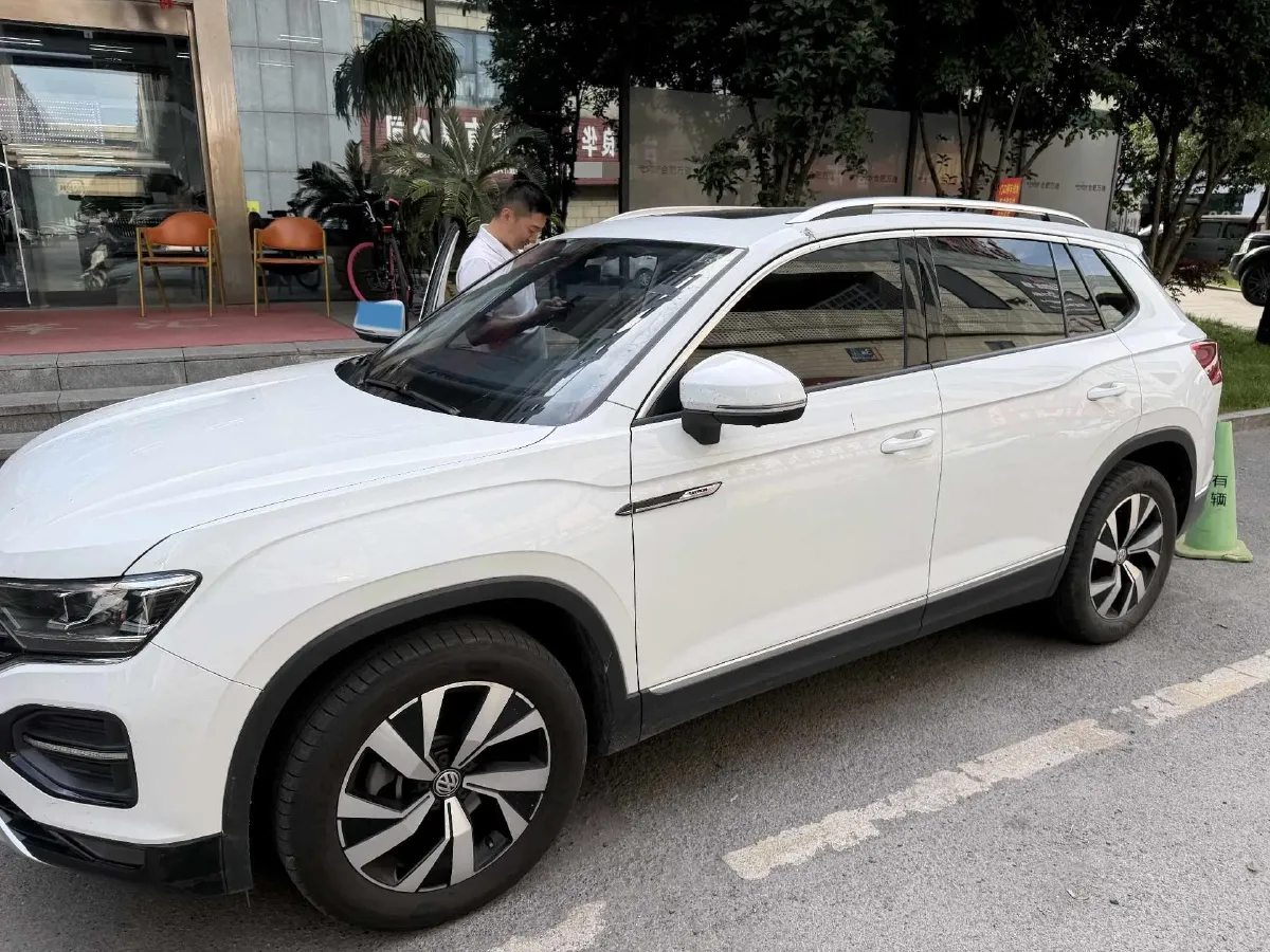 2020 Volkswagen Tayron 2.0T 186HP L4 7DCT,autocango,china used car exporter,china ev exporter,chinese used car exporter,chinese used ev exporter