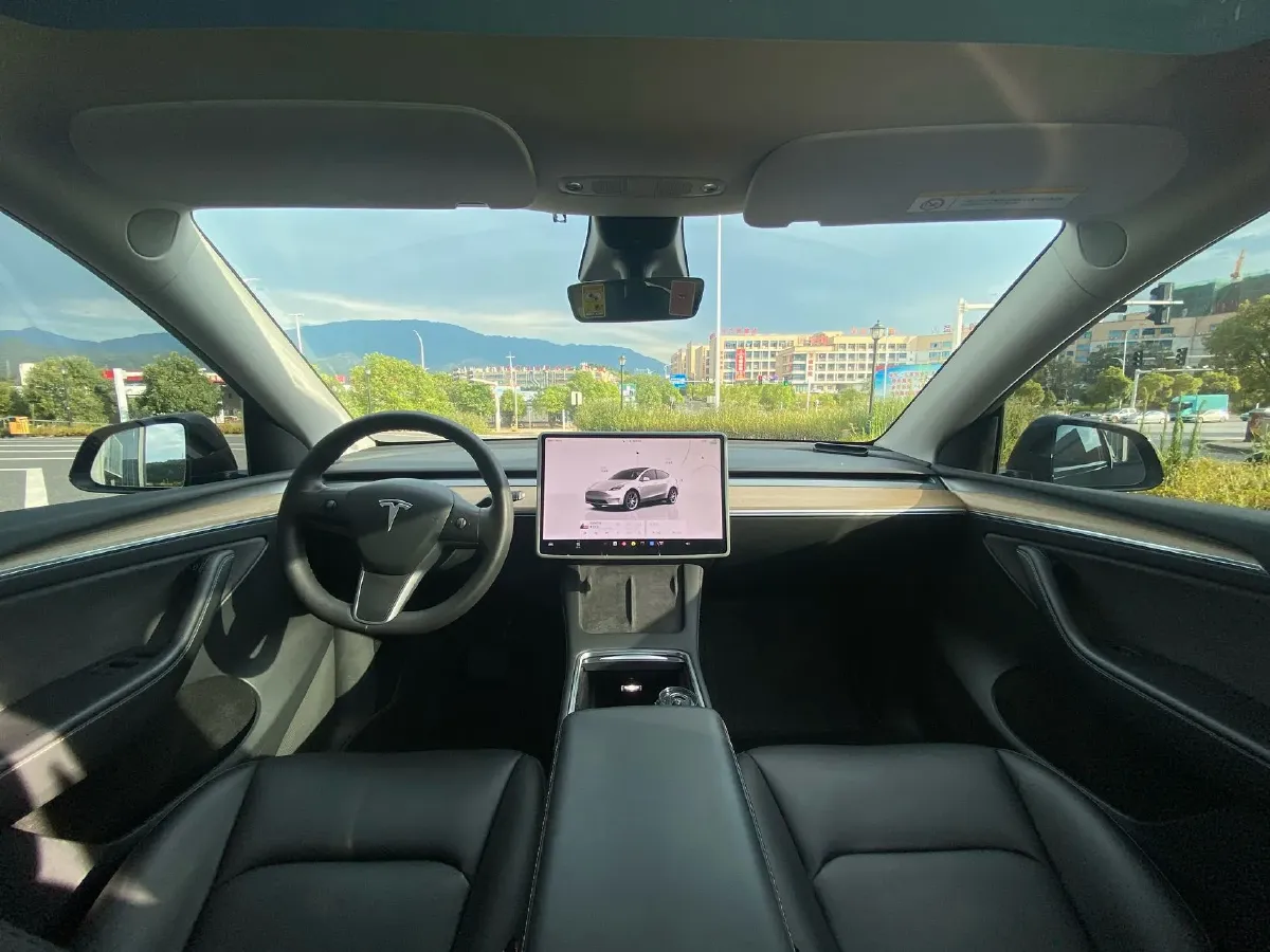 2021 Tesla Model Y BEV 60KWH,autocango,china used car exporter,china ev exporter,chinese used car exporter,chinese used ev exporter