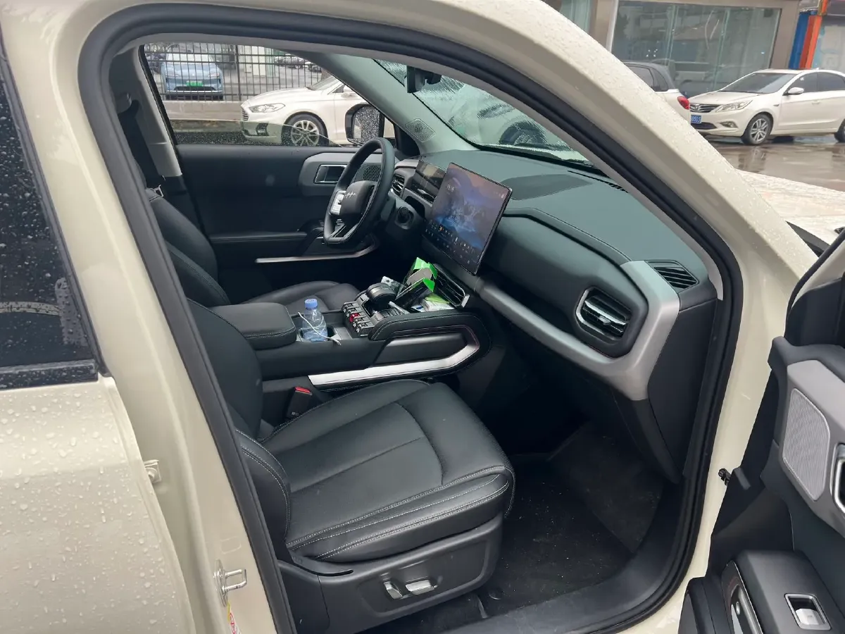 2025 FangChengBao Tai 3 BEV,autocango,china used car exporter,china ev exporter,chinese used car exporter,chinese used ev exporter