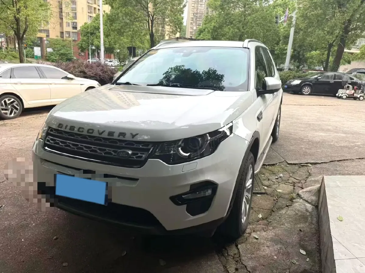 2018 Land Rover Discovery Sport 2.0T 241HP L4 9AT,autocango,china used car exporter,china ev exporter,chinese used car exporter,chinese used ev exporter