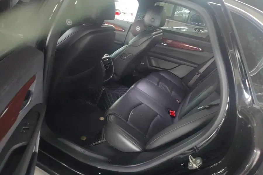 2021 Cadillac CT6 2.0T 237HP L4 10AT,autocango,china used car exporter,china ev exporter,chinese used car exporter,chinese used ev exporter
