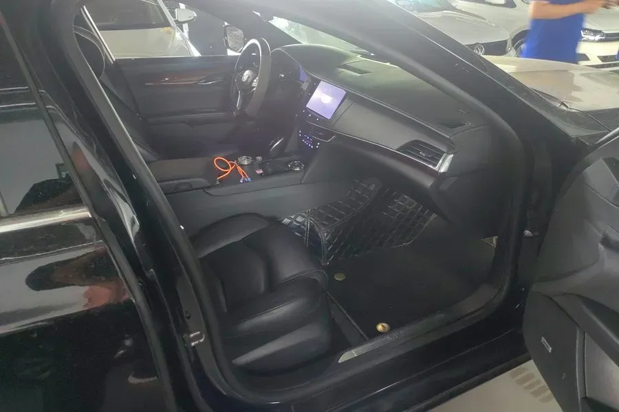 2021 Cadillac CT6 2.0T 237HP L4 10AT,autocango,china used car exporter,china ev exporter,chinese used car exporter,chinese used ev exporter