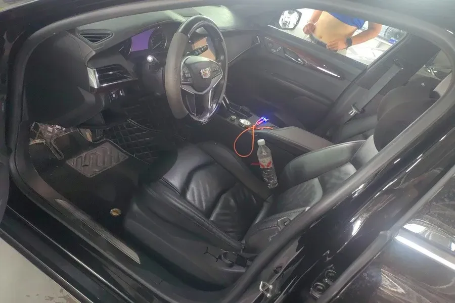 2021 Cadillac CT6 2.0T 237HP L4 10AT,autocango,china used car exporter,china ev exporter,chinese used car exporter,chinese used ev exporter