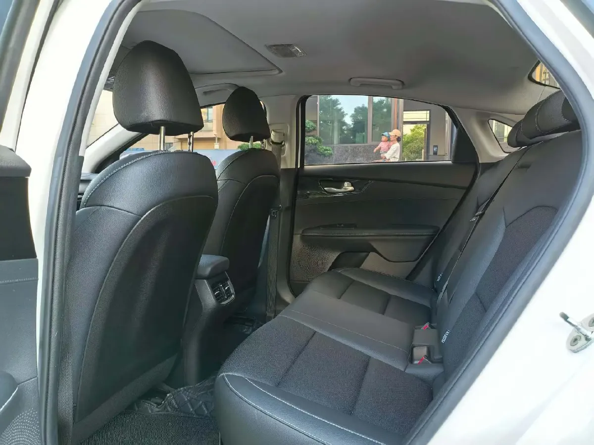 2020 Kia K3 1.5L 115HP L4 CVT,autocango,china used car exporter,china ev exporter,chinese used car exporter,chinese used ev exporter