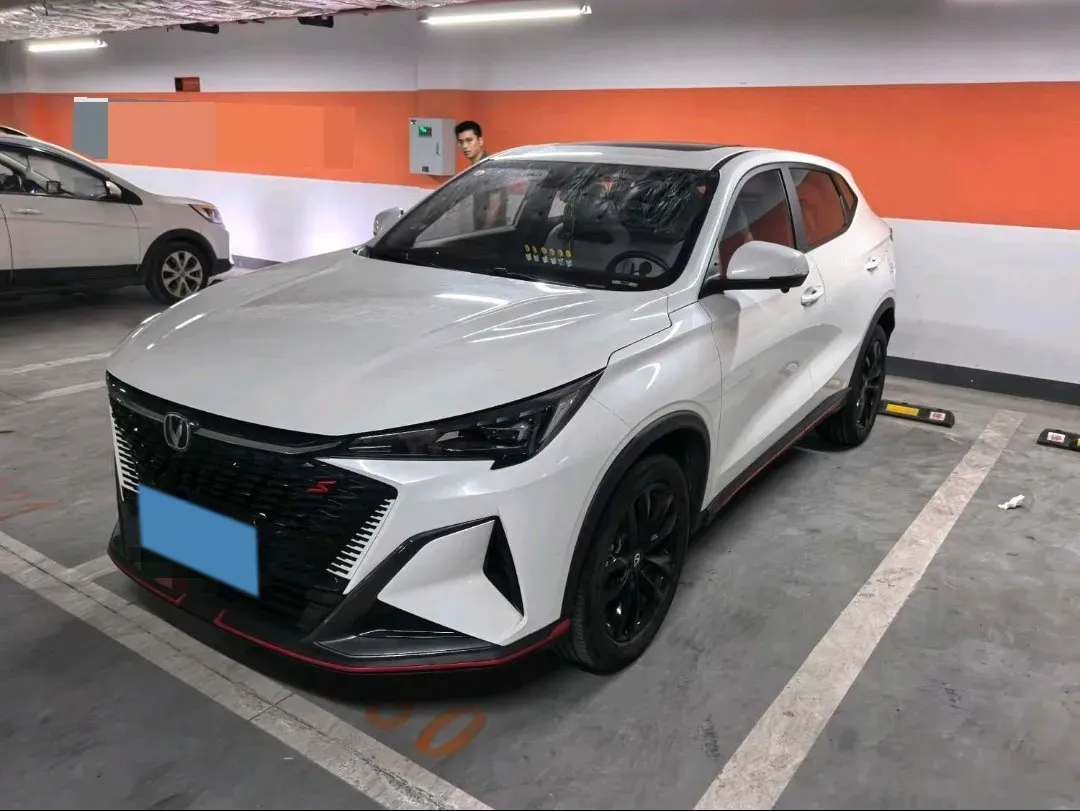 2025 ChangAn X5 PLUS 1.5T 188HP L4 7DCT,autocango,china used car exporter,china ev exporter,chinese used car exporter,chinese used ev exporter