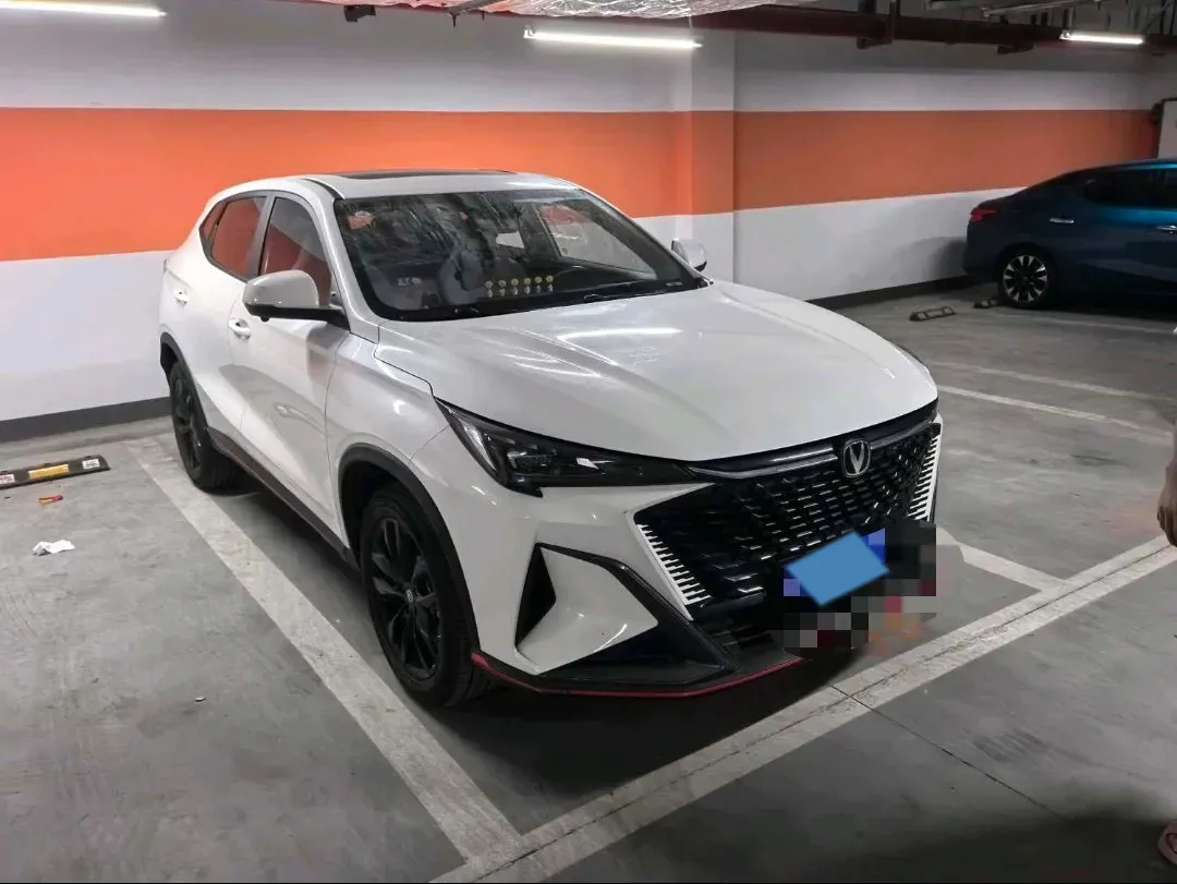 2025 ChangAn X5 PLUS 1.5T 188HP L4 7DCT,autocango,china used car exporter,china ev exporter,chinese used car exporter,chinese used ev exporter