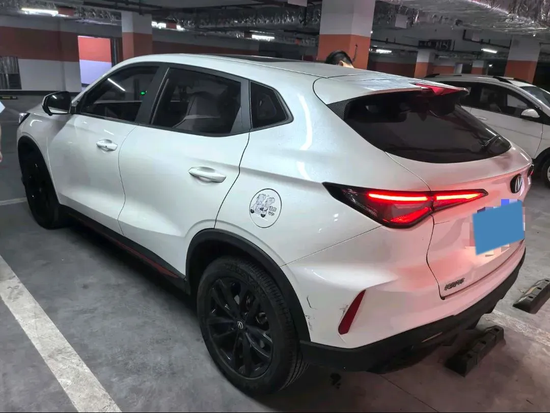 2025 ChangAn X5 PLUS 1.5T 188HP L4 7DCT,autocango,china used car exporter,china ev exporter,chinese used car exporter,chinese used ev exporter