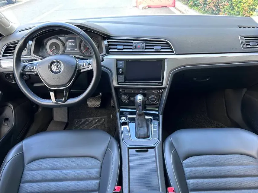 2019 Volkswagen Passat 1.4T 150HP L4 7DCT,autocango,china used car exporter,china ev exporter,chinese used car exporter,chinese used ev exporter