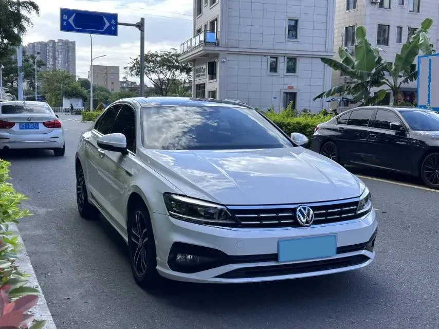 2019 Volkswagen Passat 1.4T 150HP L4 7DCT,autocango,china used car exporter,china ev exporter,chinese used car exporter,chinese used ev exporter