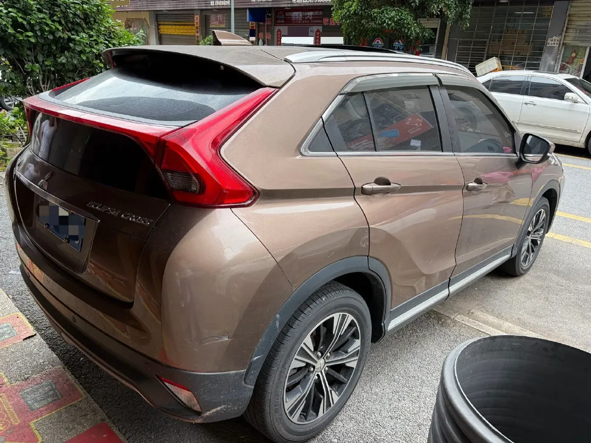 2018 Mitsubishi Eclipse Cross 1.5T 170HP L4 CVT,autocango,china used car exporter,china ev exporter,chinese used car exporter,chinese used ev exporter
