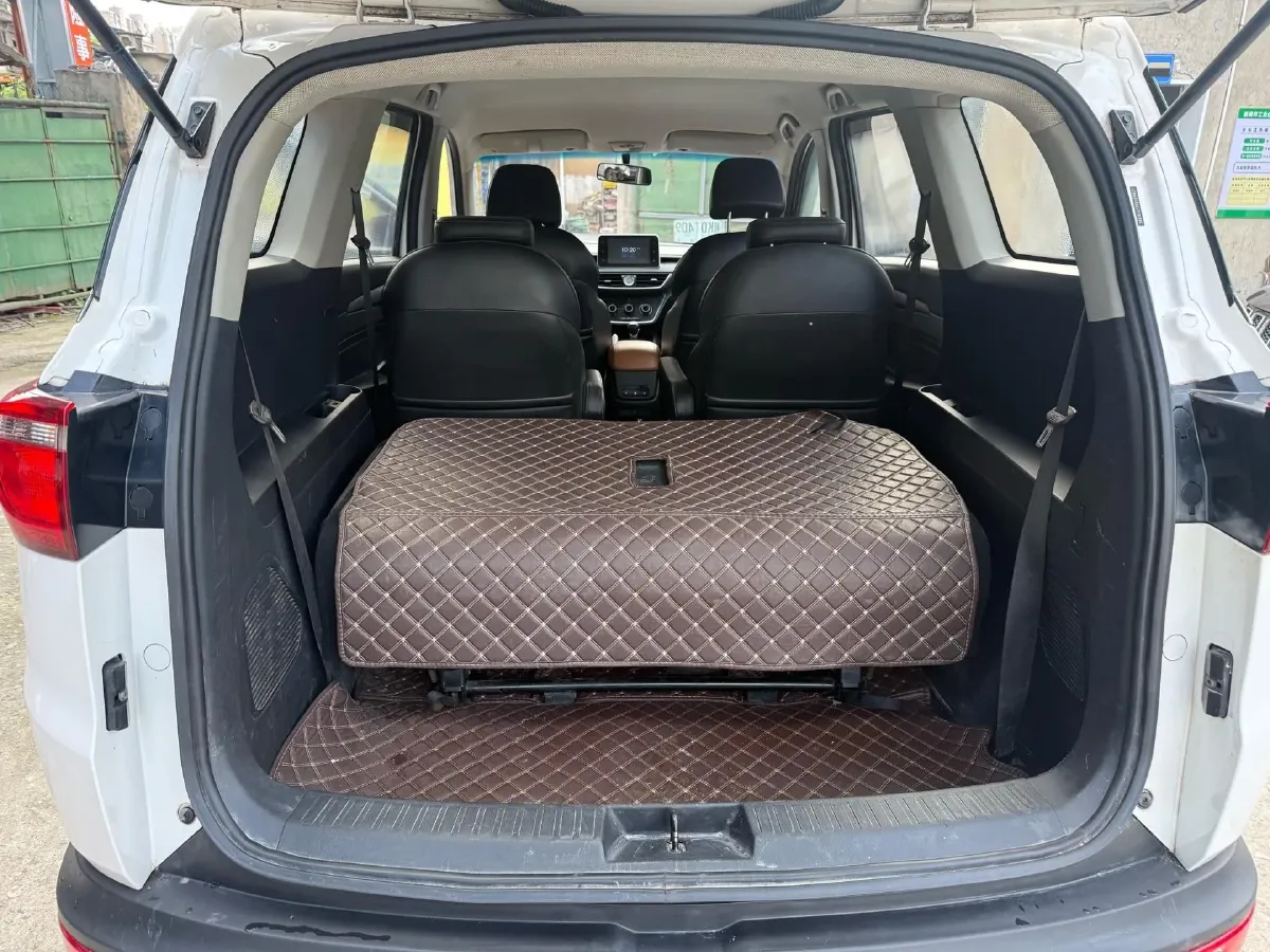 2018 WuLing HongGuang S3 1.5L 112HP L4 6MT,autocango,china used car exporter,china ev exporter,chinese used car exporter,chinese used ev exporter
