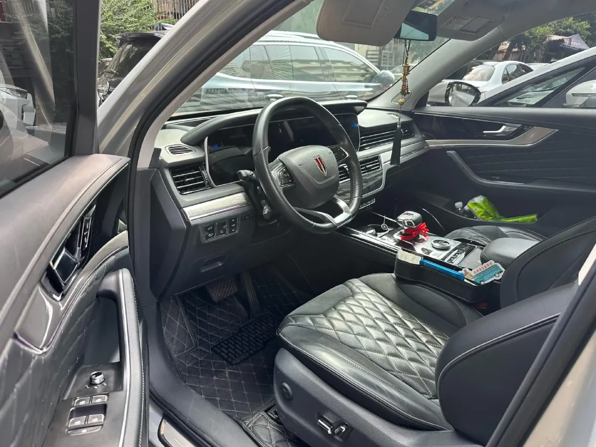 2019 HongQi HS5 2.0T 224HP L4 6AT,autocango,china used car exporter,china ev exporter,chinese used car exporter,chinese used ev exporter