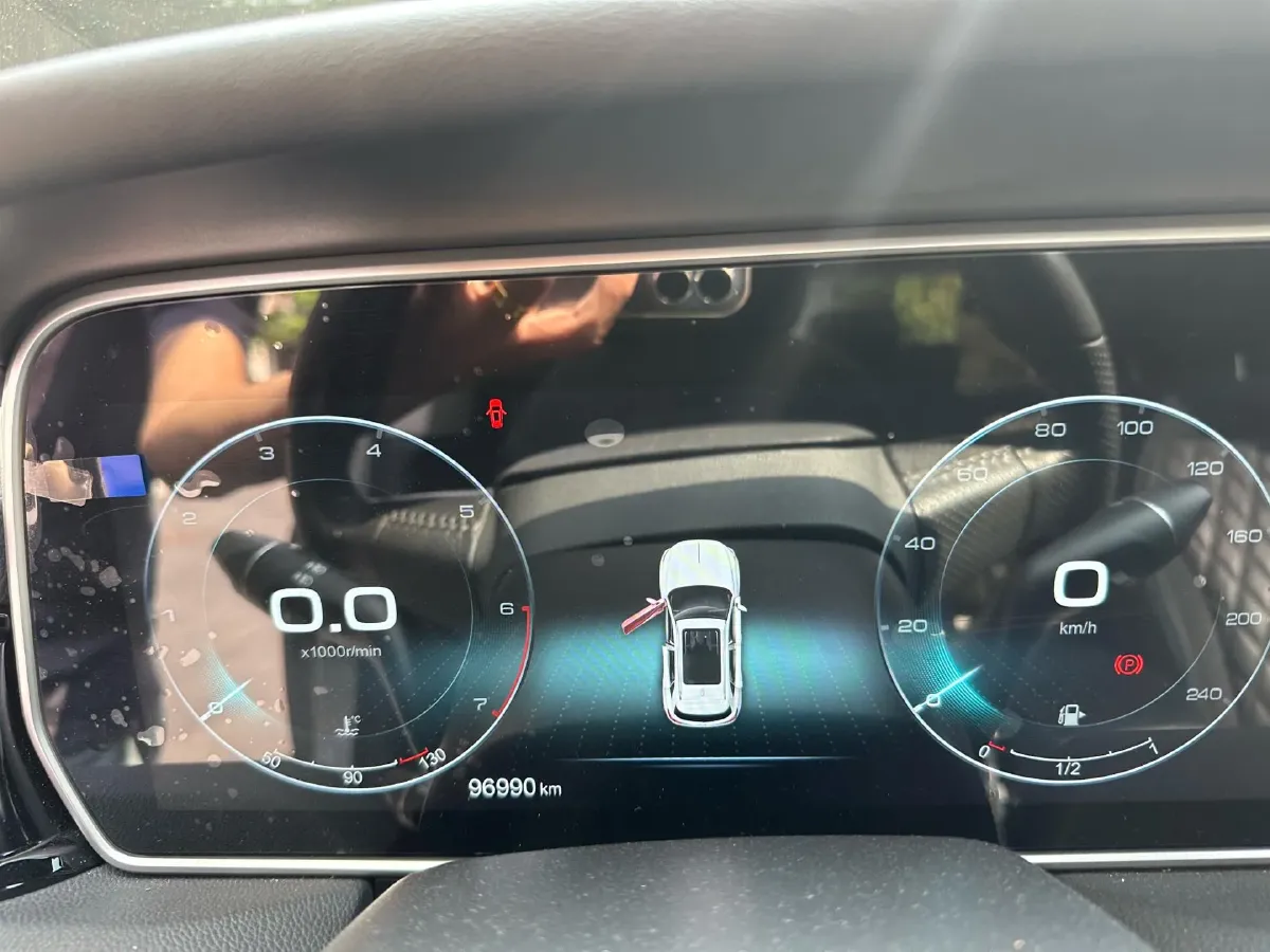 2019 HongQi HS5 2.0T 224HP L4 6AT,autocango,china used car exporter,china ev exporter,chinese used car exporter,chinese used ev exporter