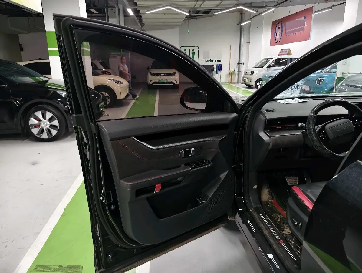 2023 Jetour DASHING i-DM 1.5T 156HP L4 3DHT PHEV 19.27KWH,autocango,china used car exporter,china ev exporter,chinese used car exporter,chinese used ev exporter