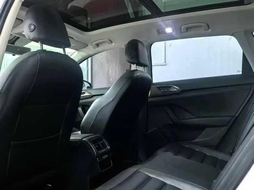2020 Volkswagen Tharu 1.4T 150HP L4 7DCT,autocango,china used car exporter,china ev exporter,chinese used car exporter,chinese used ev exporter