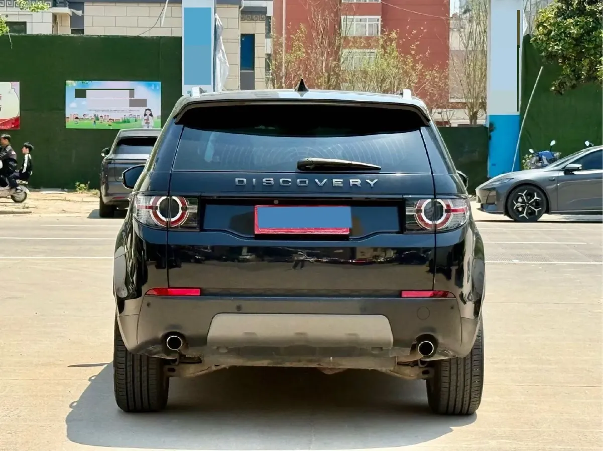 2018 Land Rover Discovery Sport 2.0T 241HP L4 9AT,autocango,china used car exporter,china ev exporter,chinese used car exporter,chinese used ev exporter