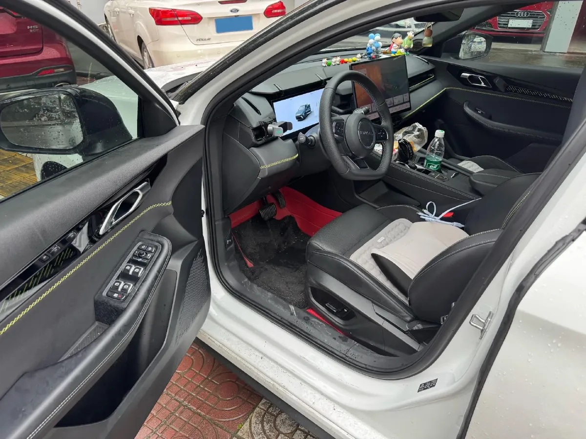 2025 LYNK&CO 03 1.5T 181HP L4 7DCT,autocango,china used car exporter,china ev exporter,chinese used car exporter,chinese used ev exporter