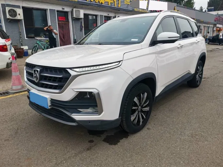 2019 BaoJun 530 1.5T 151HP L4 CVT,autocango,china used car exporter,china ev exporter,chinese used car exporter,chinese used ev exporter