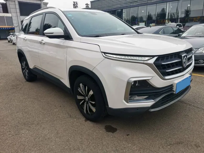 2019 BaoJun 530 1.5T 151HP L4 CVT,autocango,china used car exporter,china ev exporter,chinese used car exporter,chinese used ev exporter