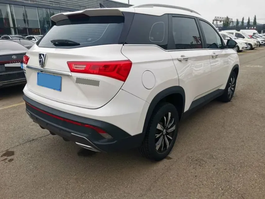 2019 BaoJun 530 1.5T 151HP L4 CVT,autocango,china used car exporter,china ev exporter,chinese used car exporter,chinese used ev exporter