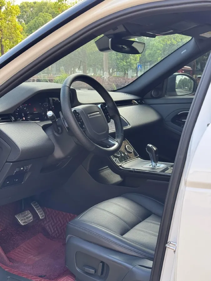 2020 Land Rover Range Rover Evoque 2.0T 249HP L4 9AT,autocango,china used car exporter,china ev exporter,chinese used car exporter,chinese used ev exporter