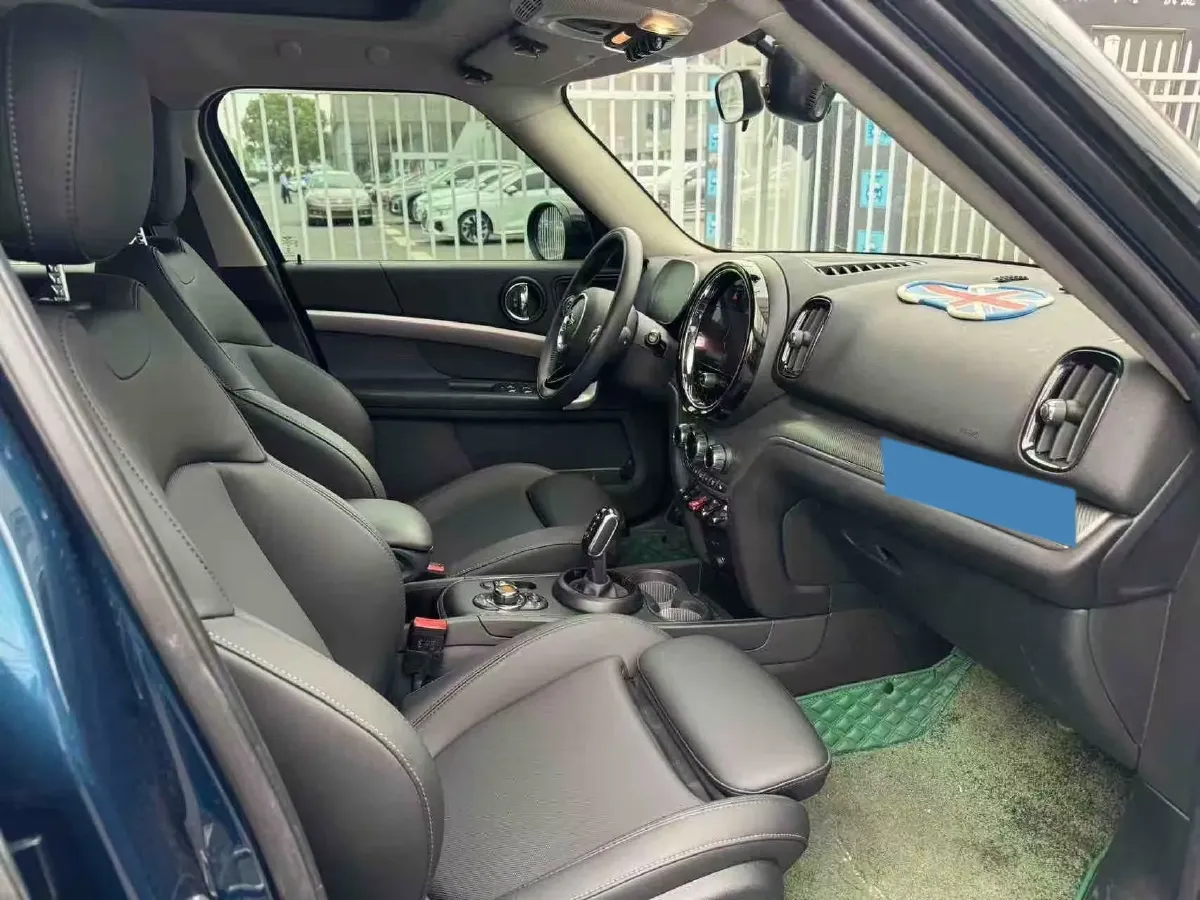 2021 MINI COUNTRYMAN 1.5T 136HP L3 8AT,autocango,china used car exporter,china ev exporter,chinese used car exporter,chinese used ev exporter