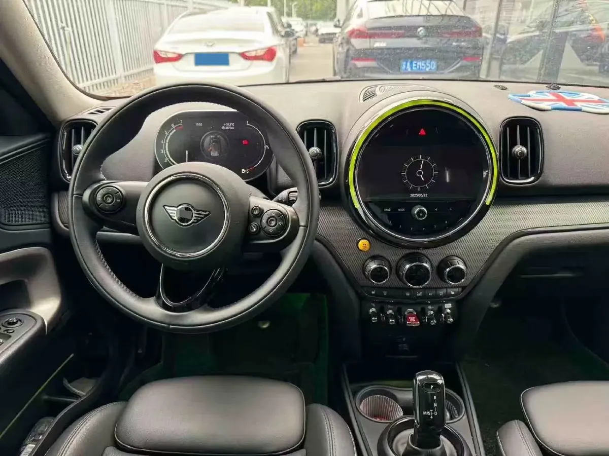 2021 MINI COUNTRYMAN 1.5T 136HP L3 8AT,autocango,china used car exporter,china ev exporter,chinese used car exporter,chinese used ev exporter