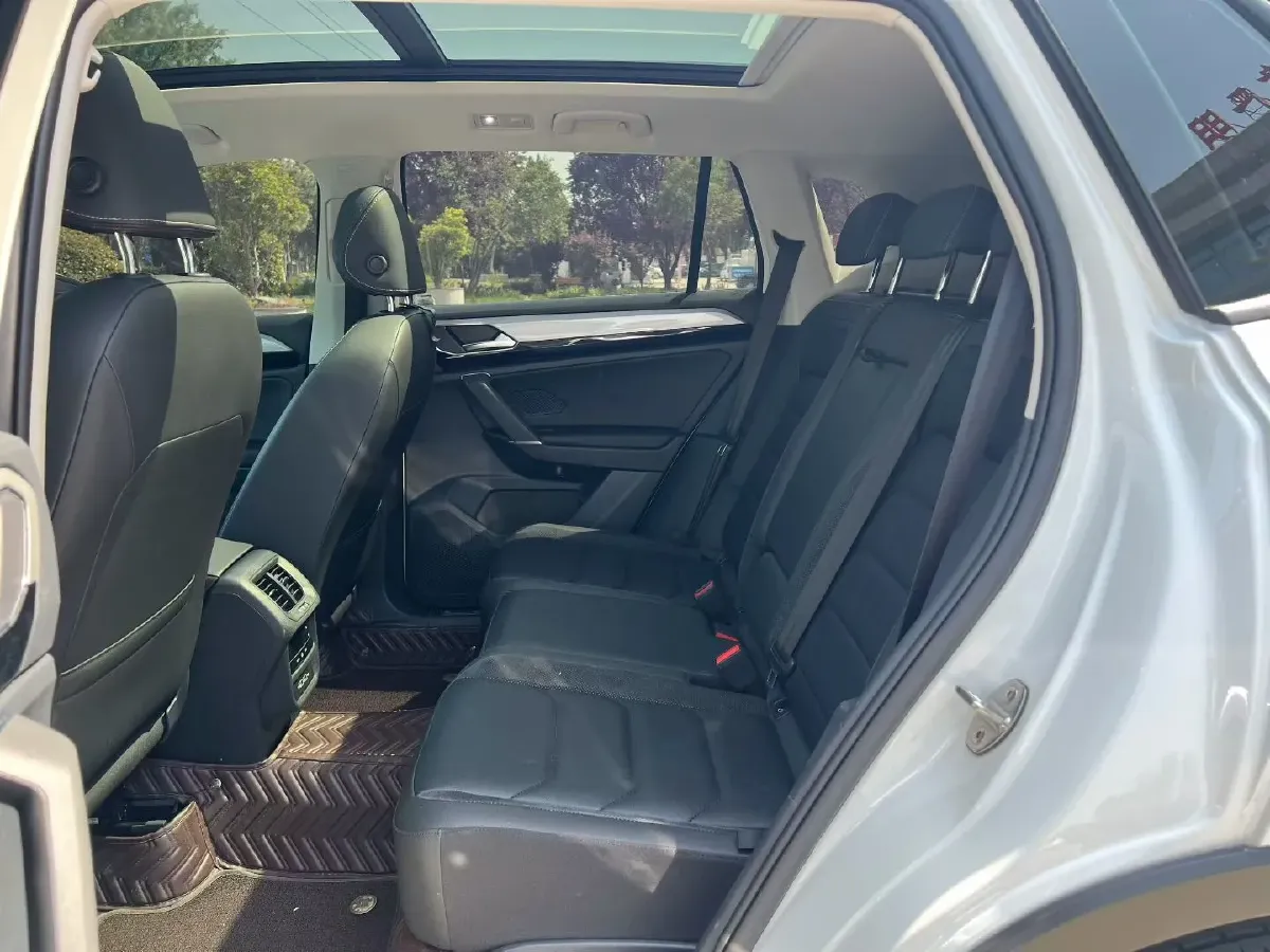 2020 Volkswagen Tayron 2.0T 186HP L4 7DCT,autocango,china used car exporter,china ev exporter,chinese used car exporter,chinese used ev exporter